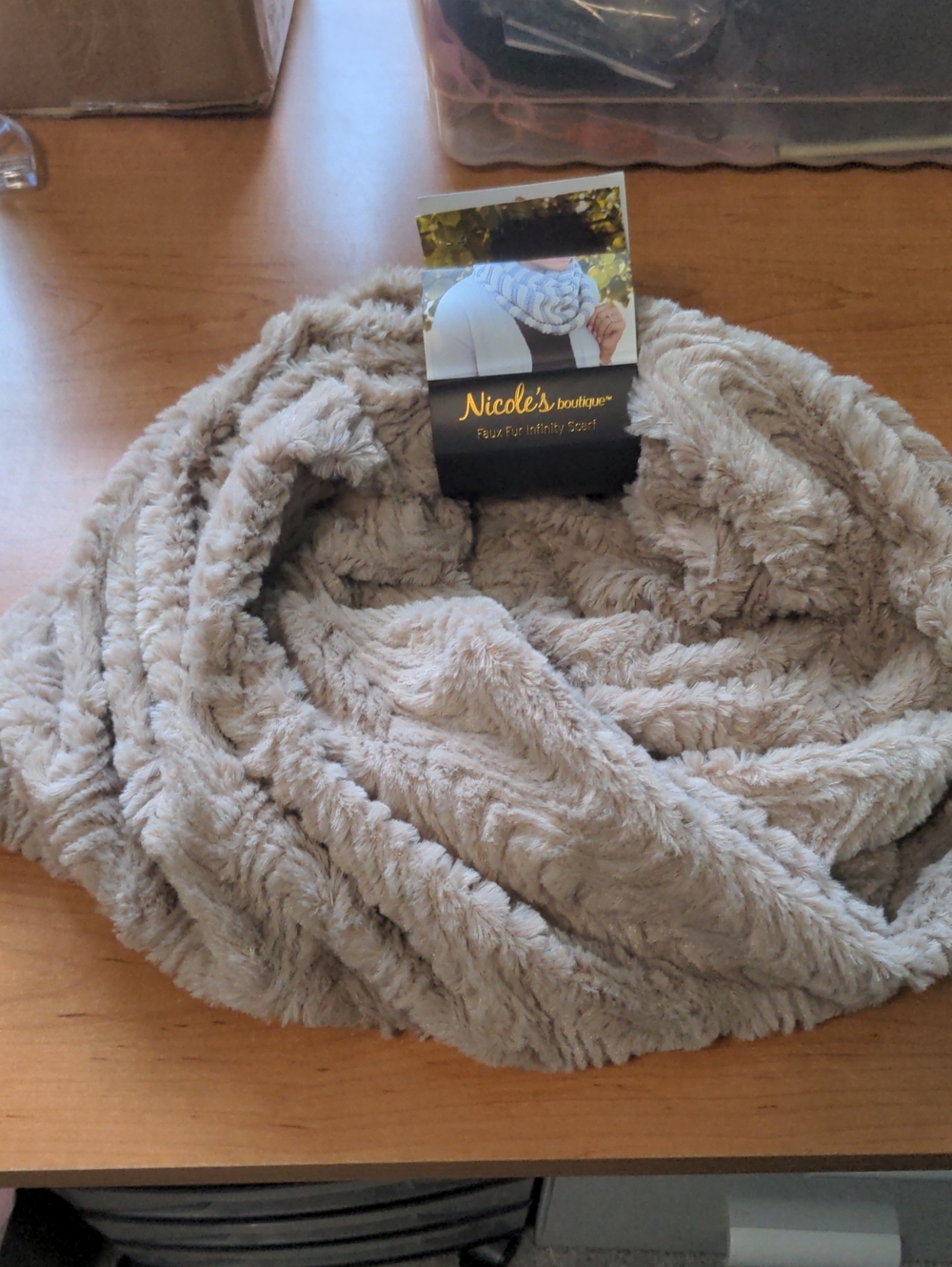 NWT Nicole's Boutique Faux Fur Infinity Scarf
